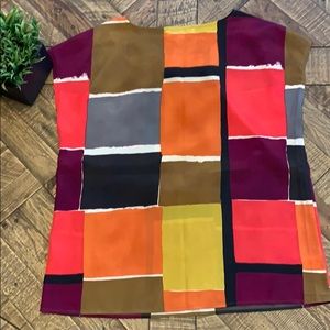 LOFT Tops - Multi-color LOFT Print Top LOFT Tops - Multi-color LOFT Print Top